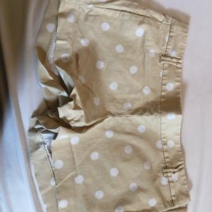 Tan and white Jcrew polka dot 3” shorts